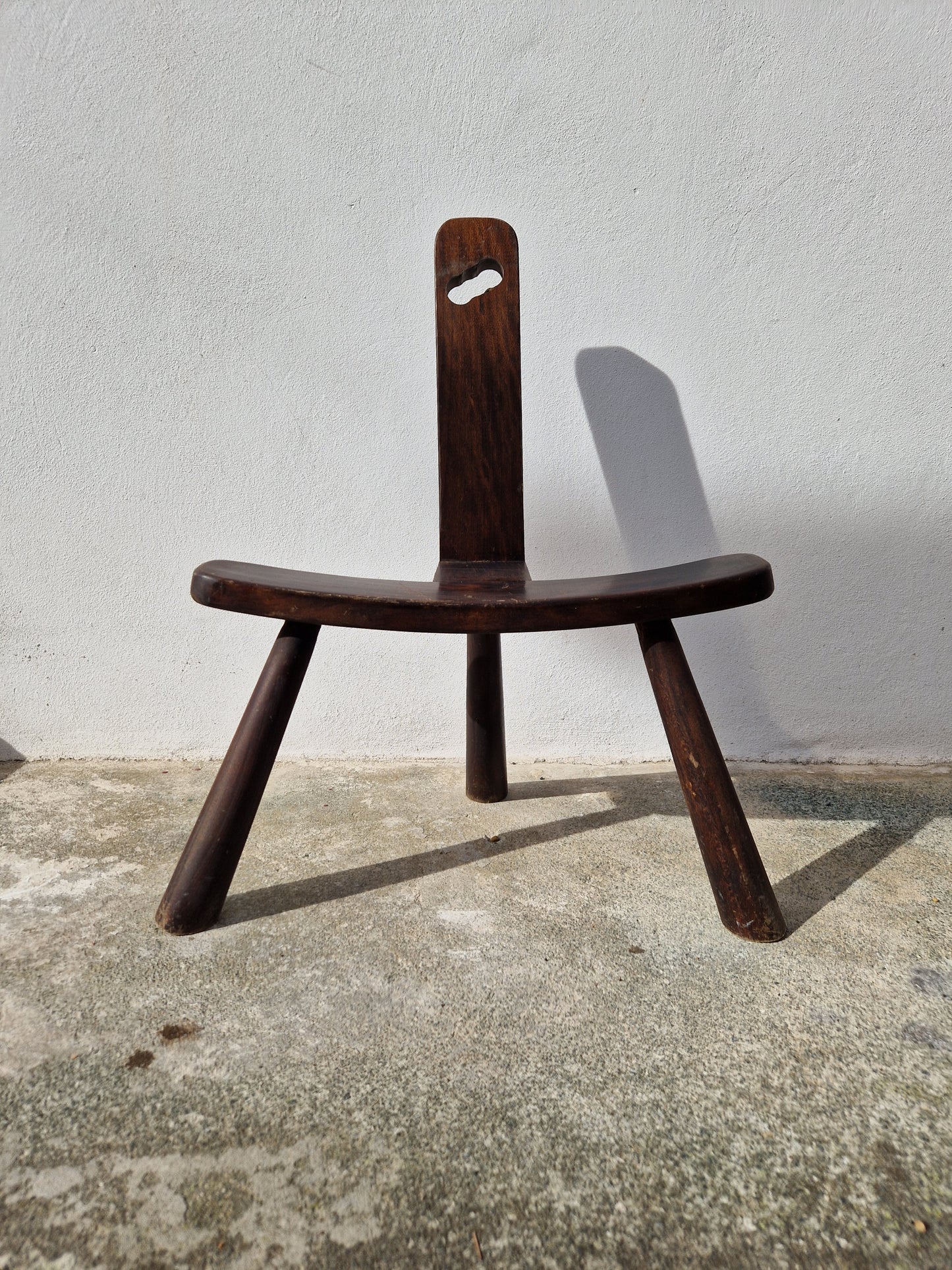 Tabouret tripode