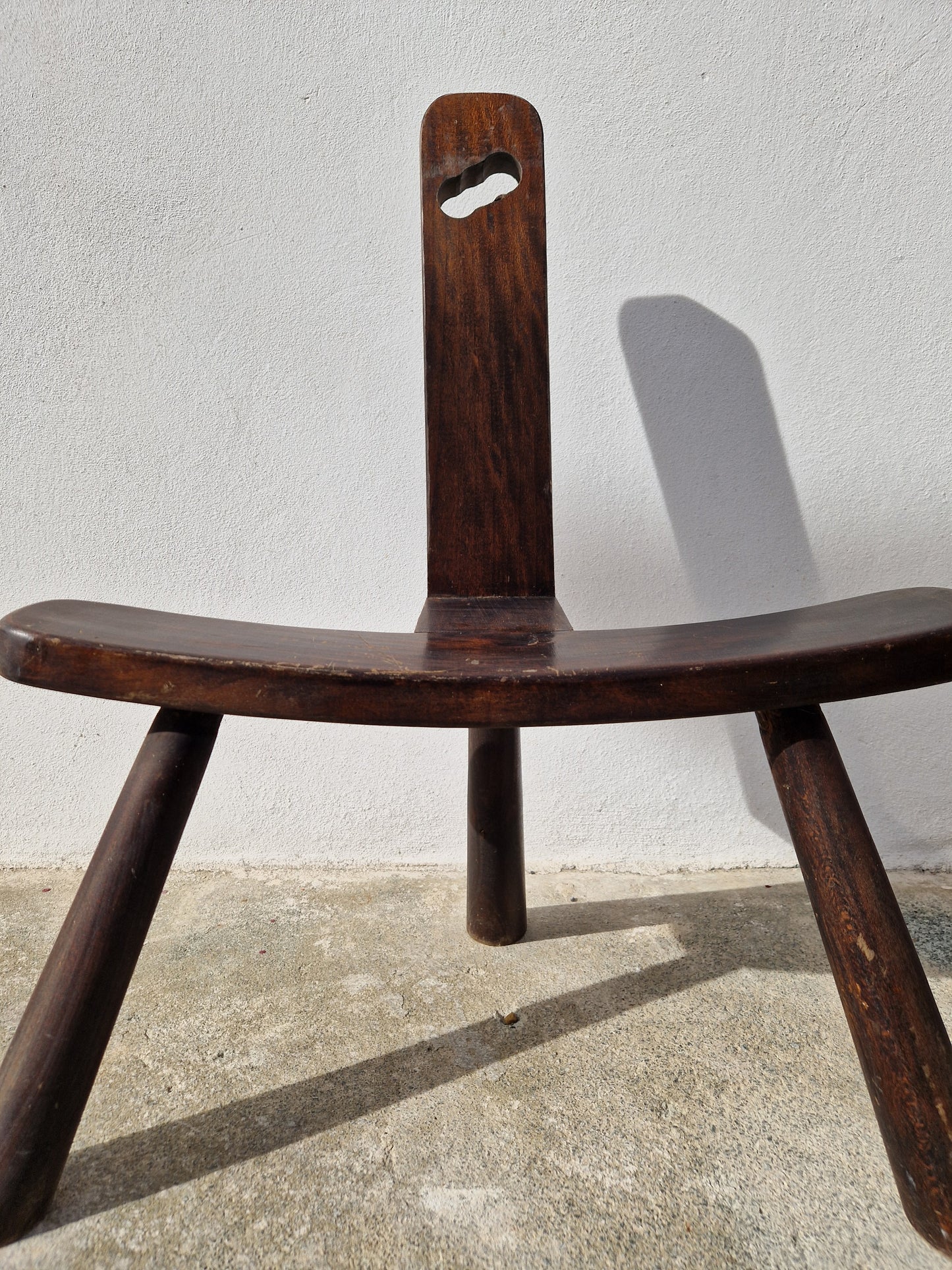 Tabouret tripode